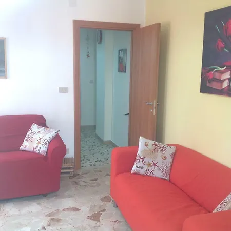 茅舍住宿加早餐旅馆 * SantʼAlessio Siculo