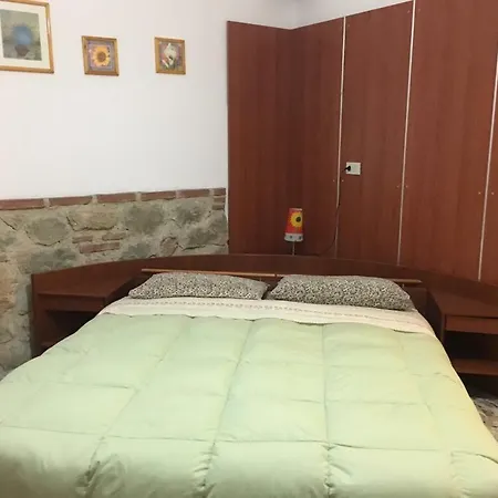 茅舍住宿加早餐旅馆 * SantʼAlessio Siculo