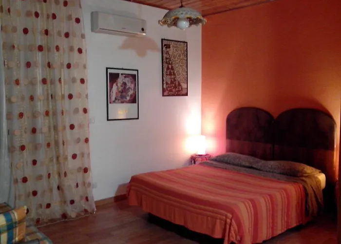 Bed & Breakfast La Casetta SantʼAlessio Siculo